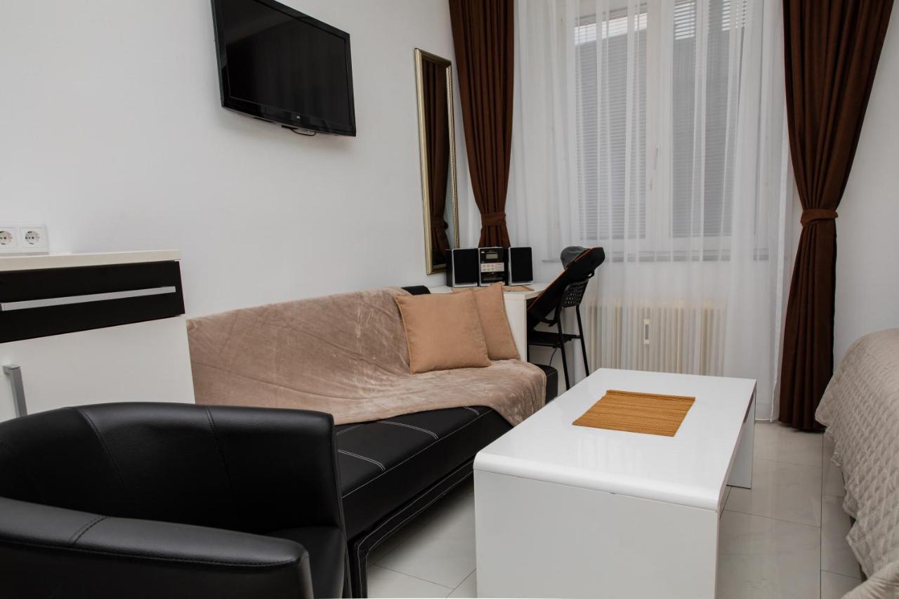 Vladys Vienna Apartments Ngoại thất bức ảnh